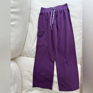Jaanuu Women’s 4-Pocket Relaxed Essential Scrub Pant - limited edition Eggplant